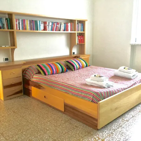 Vakantiehuis Con Depandance Vicino Al Mare *